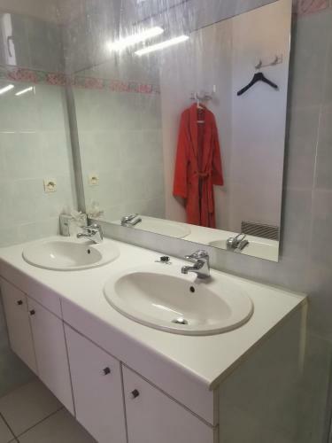 Bed & Breakfast A L'ombre Des Pins