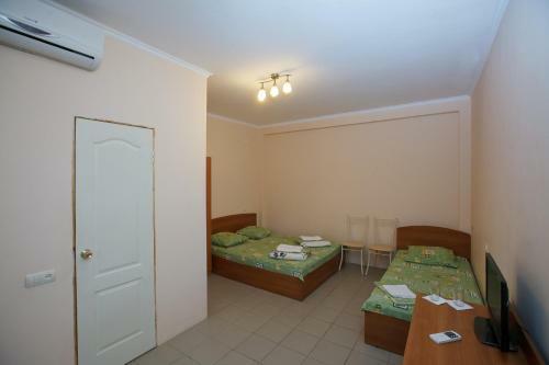 Hostal Gagra Leto Guest House