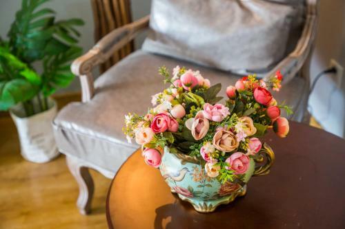 Hotel Qingdao Shinan�wusi Square