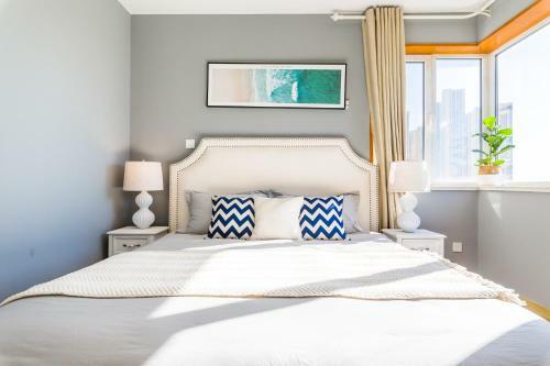 Hotel Qingdao Shinan�wusi Square