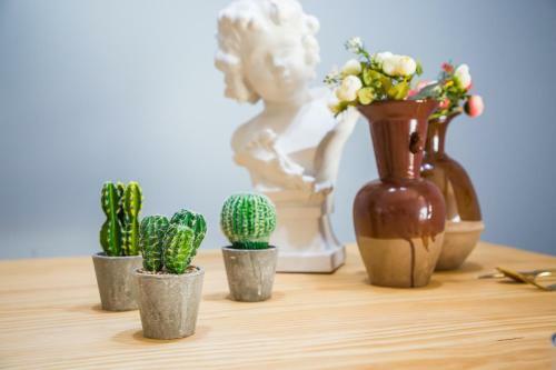 Hotel Qingdao Shinan�wusi Square