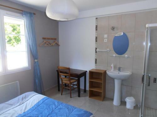 Hostal Chambres Sous Les Vignes Du Buttois