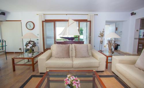 Villa Acacia