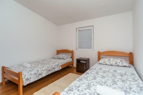 Sea House Apartments