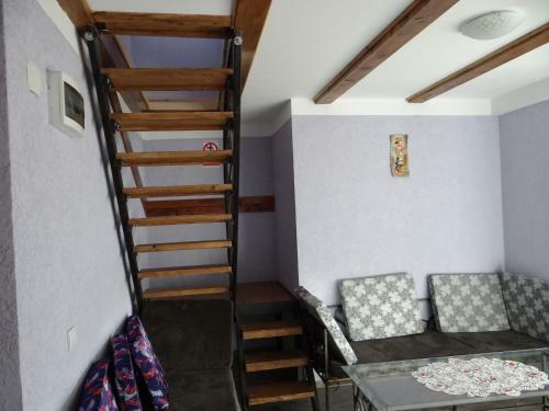 Hostal Pensiunea Lacul Albesti