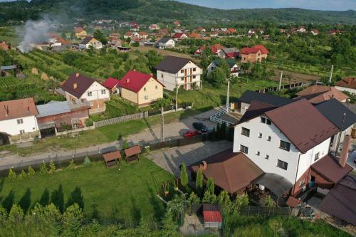 Hostal Pensiunea Lacul Albesti