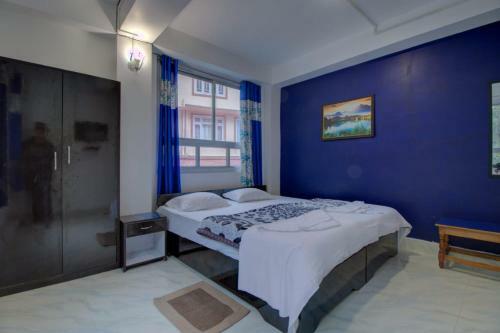 Aura Homes
