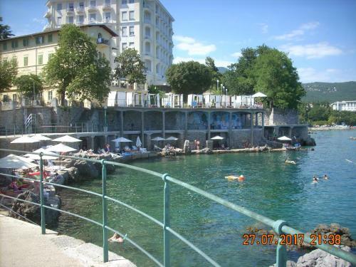 Apartment At Sea