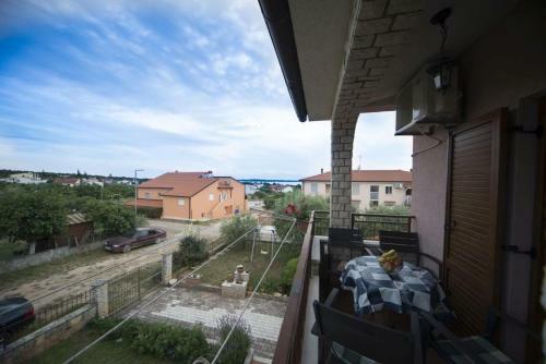 Comfortable Apartments In Peroj Near The Sea