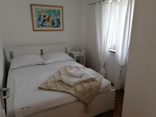 Villa Dragica 50 M From Sea In Privlaka