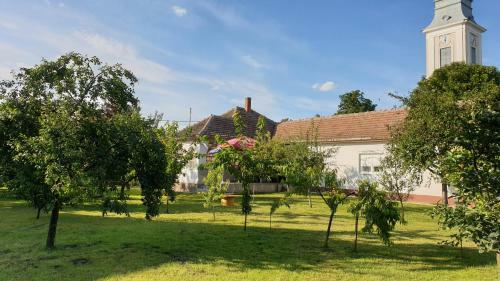 M�lyv�z II Apartman