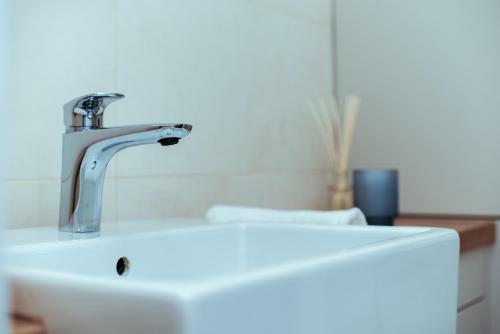 Part Apartman Si�fok - A - Priv�t V�zparttal