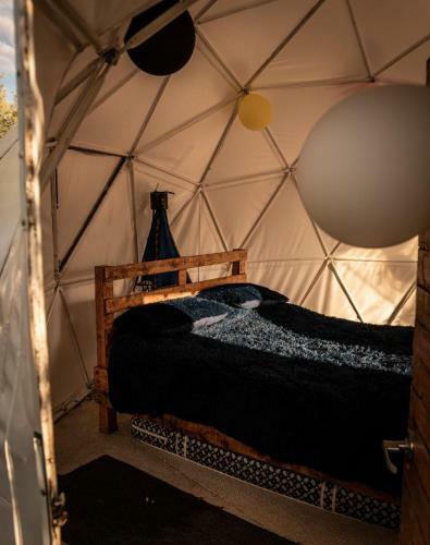 Domo Roca Glamping Suesca