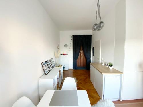 Bright Apartment 45m2 - Free Parking - Wifi