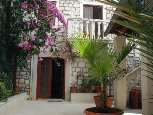 Apartamentos Vila Dora Supetar
