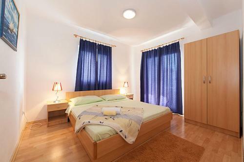 Apartments Ivo