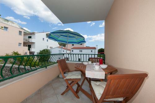 Apartments Ivo