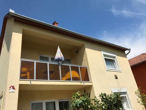 Elvira Apartman