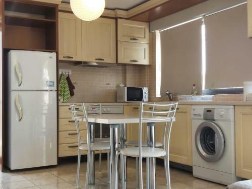 Apartamento Lavrio Port-centre 1bdr Apt With Balcony Wash Machine