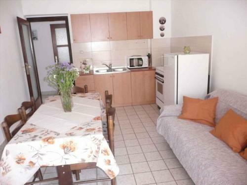 Apartment In Palit/insel Rab 17828