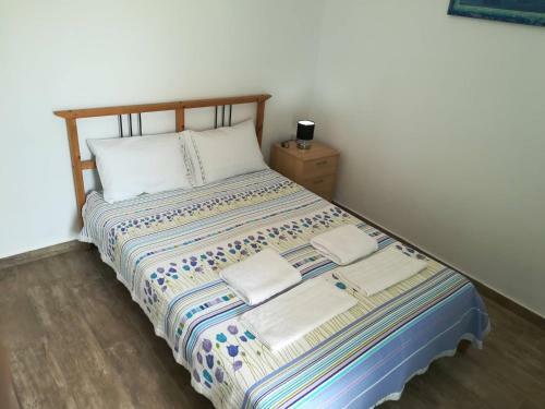 Apartamento Gefyraki House