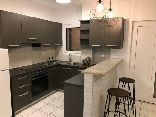 Modern City Center Apartment