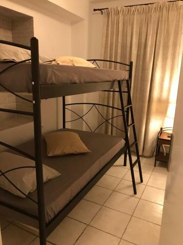Modern City Center Apartment