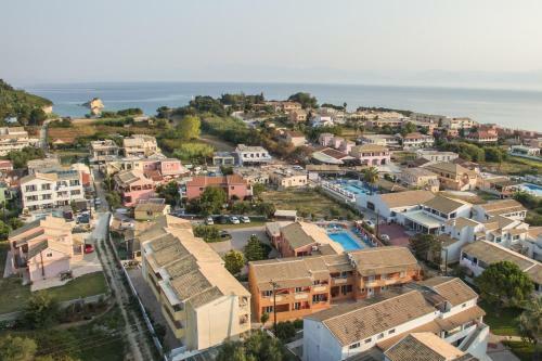 Luisa Hotel
