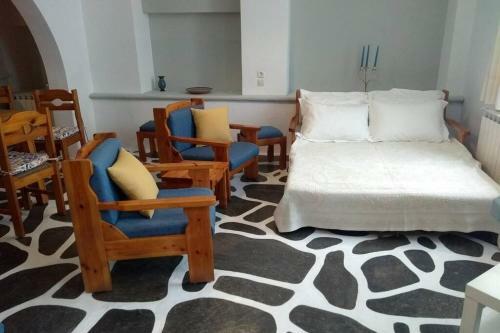 Nikos & Efi Fabrica Residence