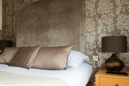 The Cliff House Hotel