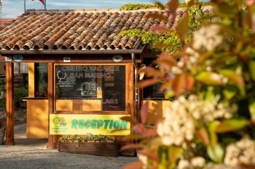 Lodge Holidays - Camping San Marino