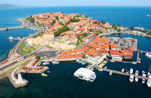 South Beach Nesebar Apartment Larisa