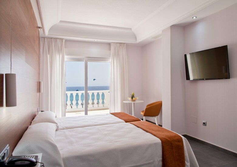 Hotel Los Delfines