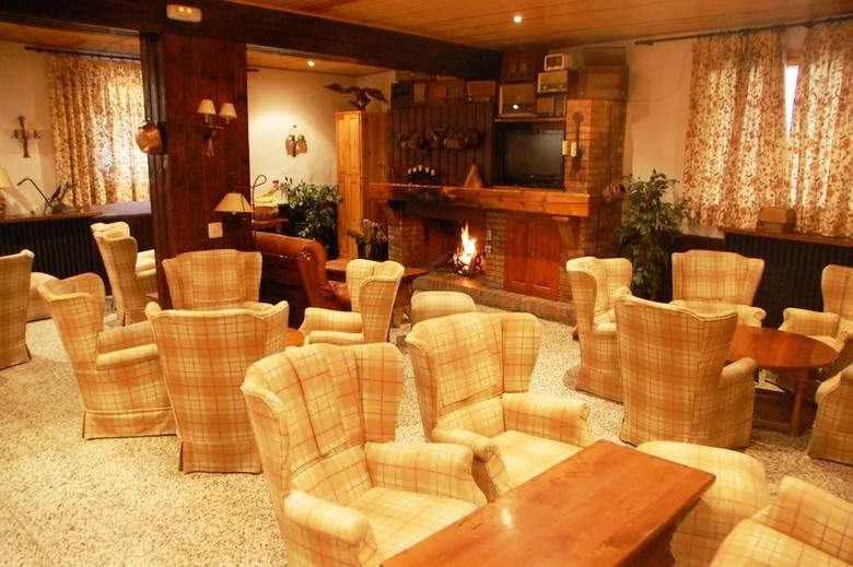 Aparthotel Roya