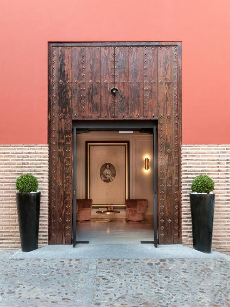 Hotel Eugenia De Montijo, Autograph Collection