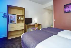 Hotel Holiday Inn Loire Valley(.)