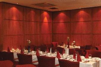 Best Western Kings Manor Hotel
