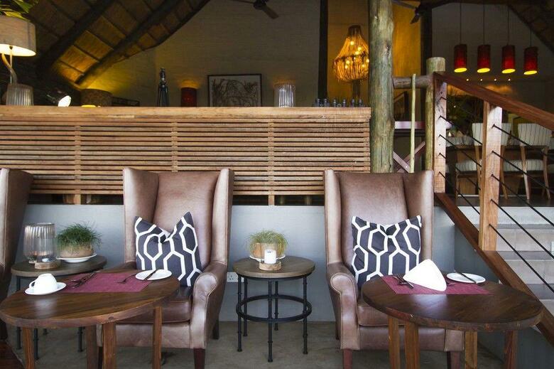 Hotel Victoria Falls Safari Lodge