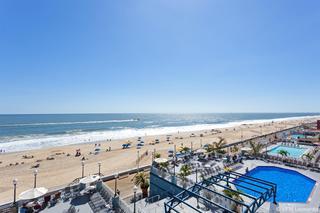 Hotel Holiday Inn Oceanfront Ocean City (.)