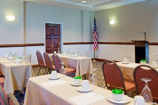 Hotel Holiday Inn Oceanfront Ocean City (.)
