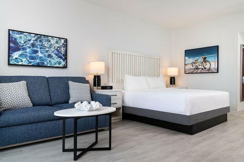 Hotel Ocean Place Resort And Spa