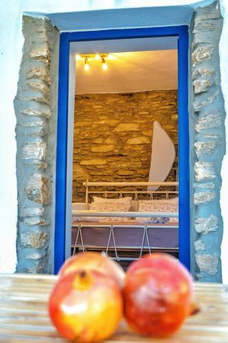 The Pomegranate Stone House - 5 Mins To Batsi
