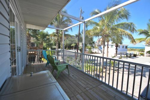 6041 Gulf Road