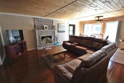 6041 Gulf Road