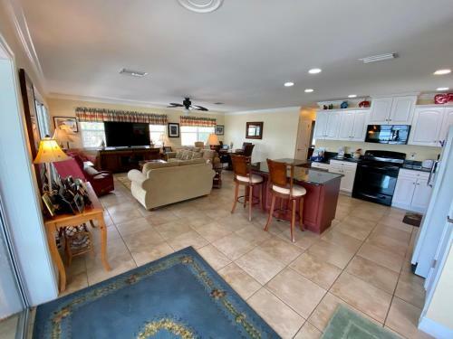 331 Palermo Circle