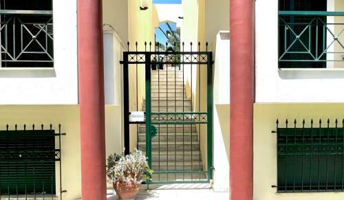 Seafront Maisonette