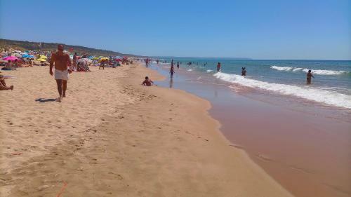 Sesimbra Sea Apartment Shared Pool & Beach