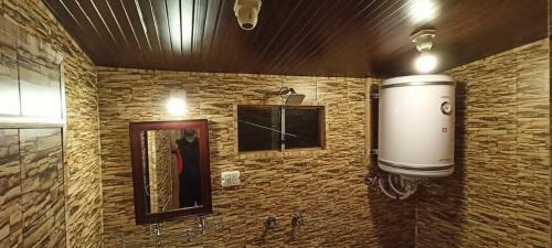 Hostal Gosani Guest House