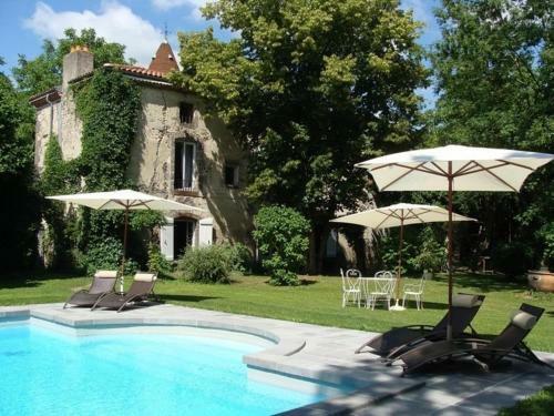 G�te Chappes, 2 Pi�ces, 2 Personnes - Fr-1-630-194