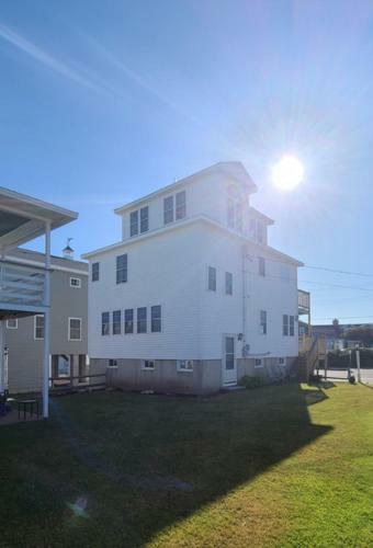 Moody's Motel And Cottages